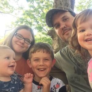 Meet your Posher, Justin